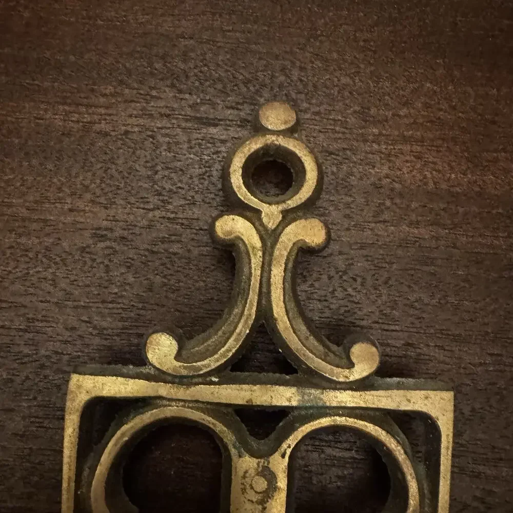 Vintage‎ VTG Solid Brass Footed Trivet Iron Stand Ornate Scrolls MCM Decor